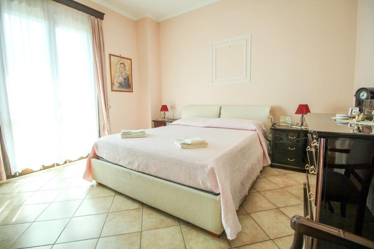 Casa Vacanze Etna Cocus Santa Venerina Bagian luar foto
