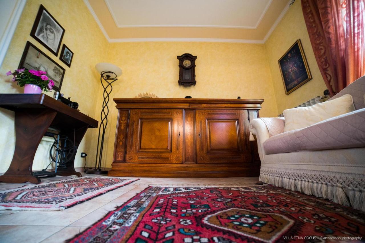 Casa Vacanze Etna Cocus Santa Venerina Bagian luar foto