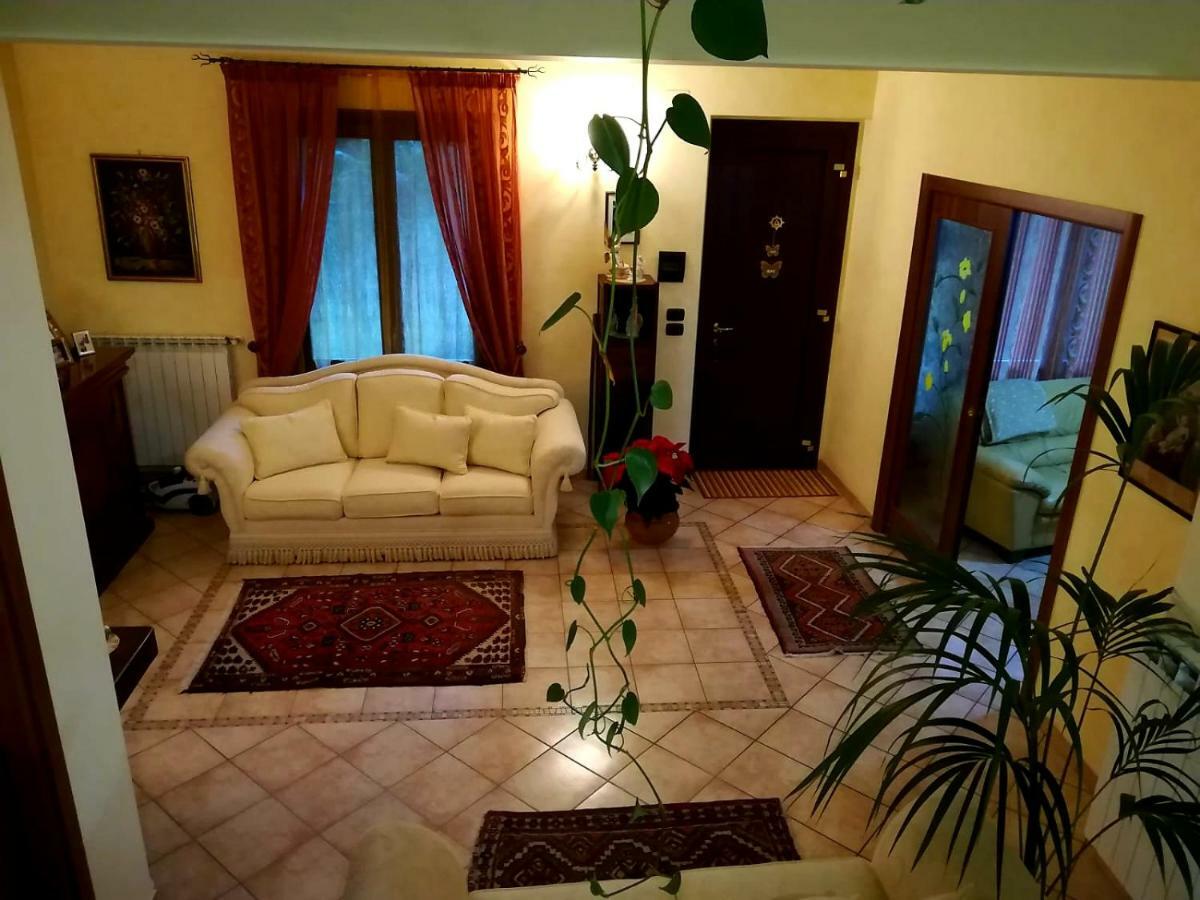Casa Vacanze Etna Cocus Santa Venerina Bagian luar foto