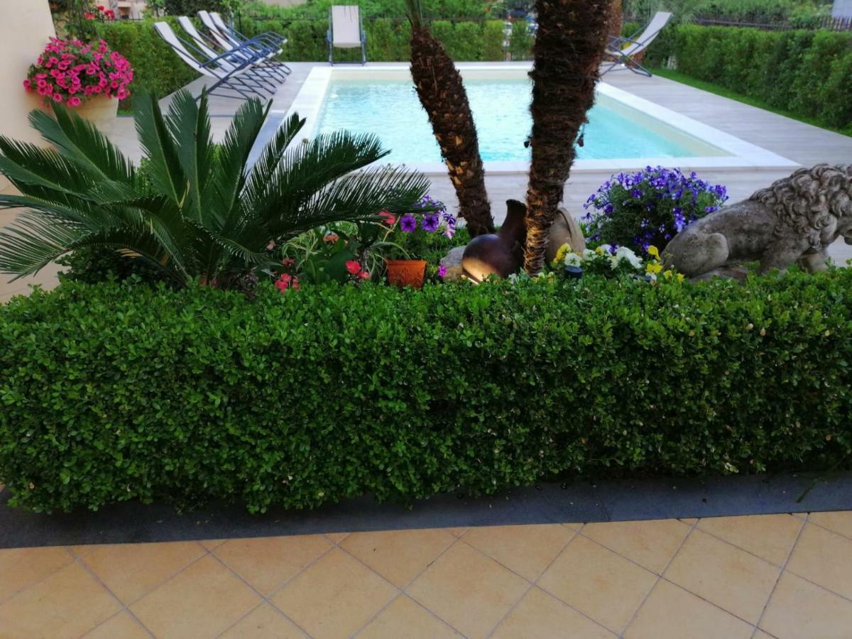 Casa Vacanze Etna Cocus Santa Venerina Bagian luar foto