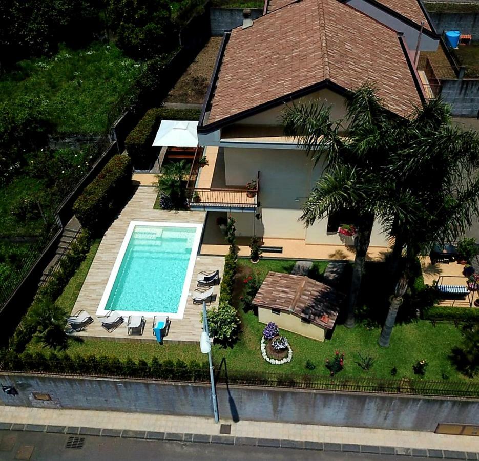 Casa Vacanze Etna Cocus Santa Venerina Bagian luar foto